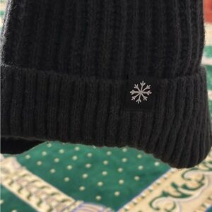 Snowflake Black Knit Beanie